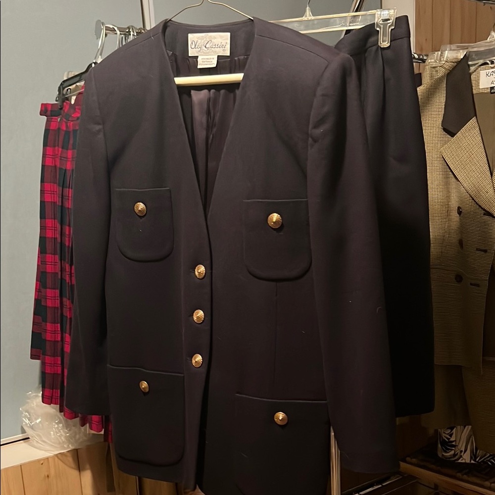 Classic Women's Blazer